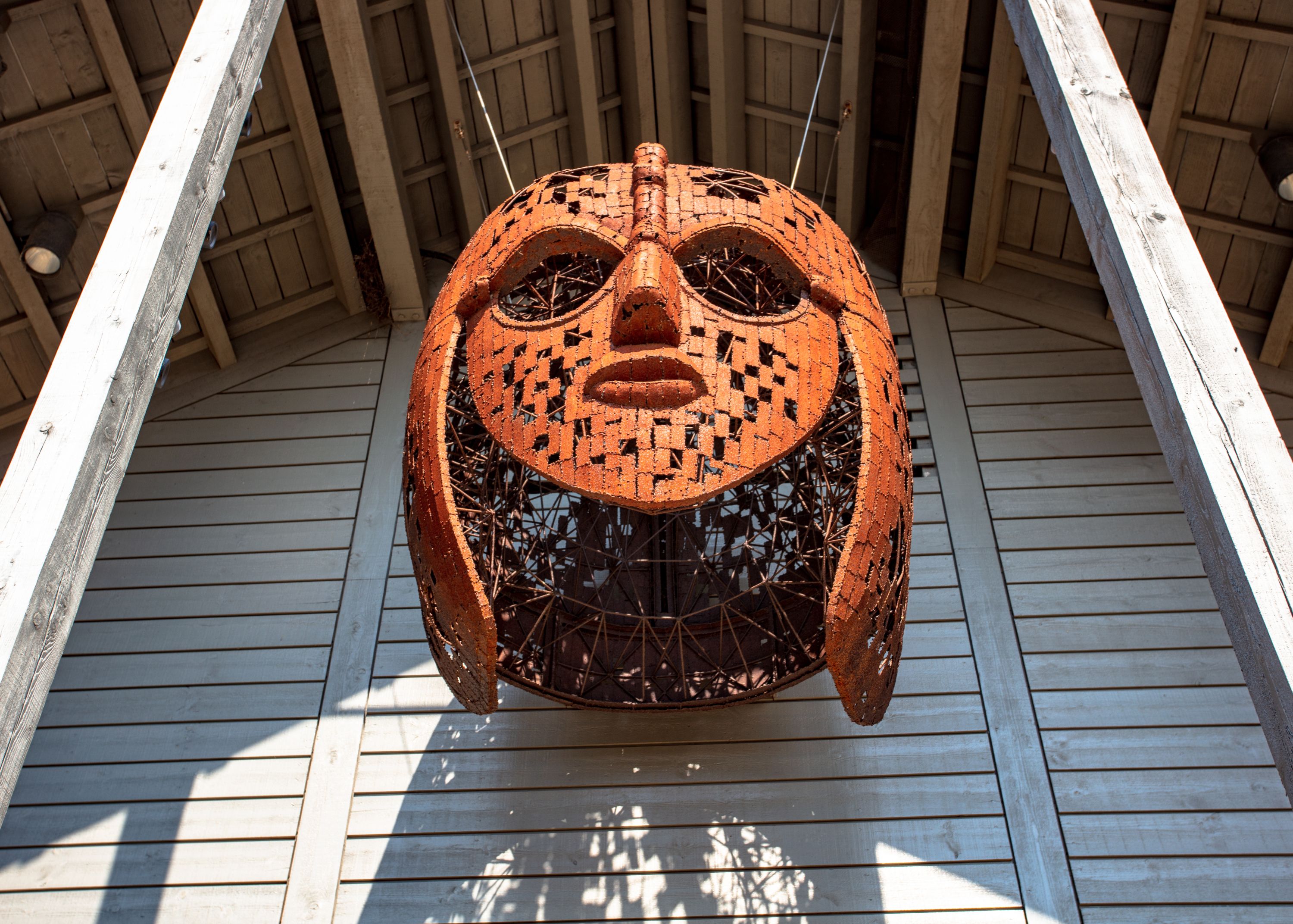 the-kings-mask-sutton-hoo